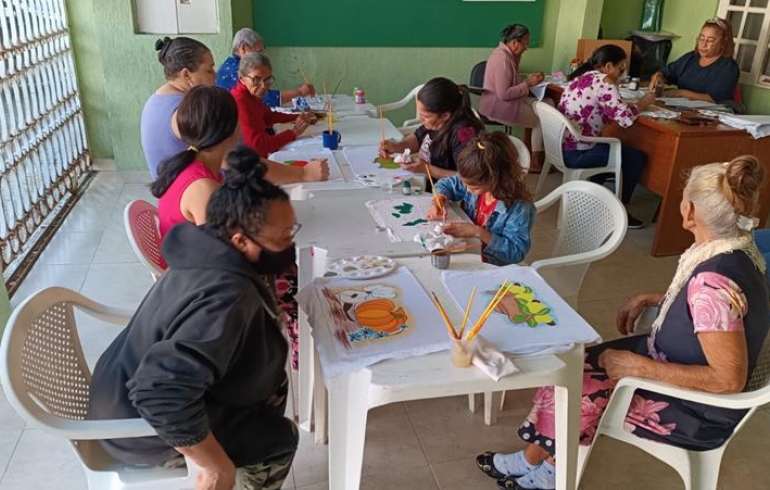 noticia Zona Leste Somos Nós, promove curso de artesanato com ênfase na melhor idade e empreendedorismo