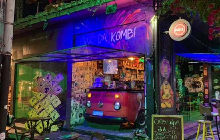 noticia Bar da Kombi em Búzios: O Destino que Todo Turista Precisa Conhecer