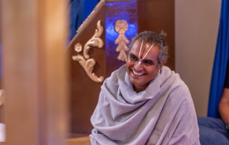 noticia Paramahamsa Vishwananda: O Mestre Espiritual que Inspira e Transforma Vidas com o Amor Divino