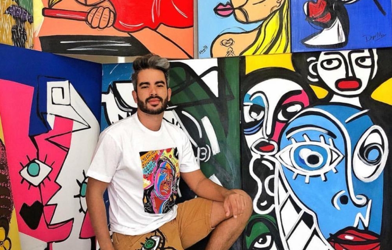 noticia Anitta se encanta com arte de pintor brasileiro que conquistou Lady Gaga