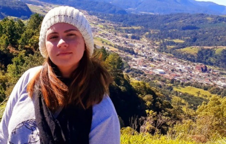 noticia Ana Eliza Bussolo passa férias com a família na Serra Catarinense