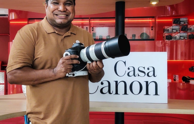 noticia Biografia do João Maia, 1º fotógrafo deficiente visual que cobriu as paraolimpíadas da cidade do Rio de Janeiro e que irá receber em 7 de Fevereiro de 2020 o prêmio Ibero Americano 