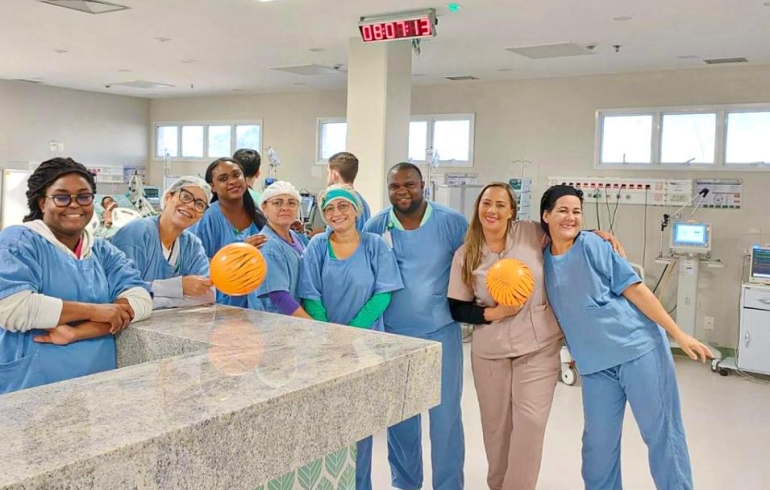 noticia Equipes de Enfermagem das UTIs do Hospital Metropolitano realizam dinâmicas de integração no trabalho