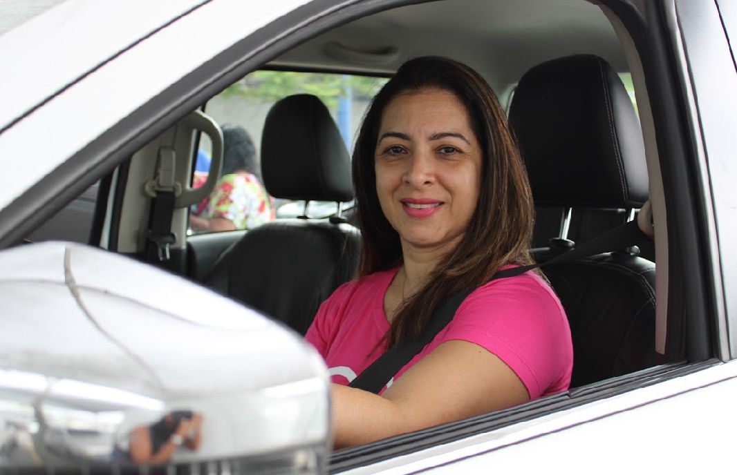 noticia Mulheres têm ganhado espaço como motoristas, por mais segurança no trânsito