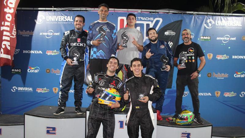 noticia Disputa acirrada: pilotos registram mesmo tempo de qualificação na quarta etapa da Copa Bandoleros de Kart