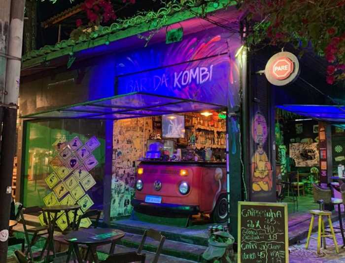 noticia Bar da Kombi em Búzios: O Destino que Todo Turista Precisa Conhecer