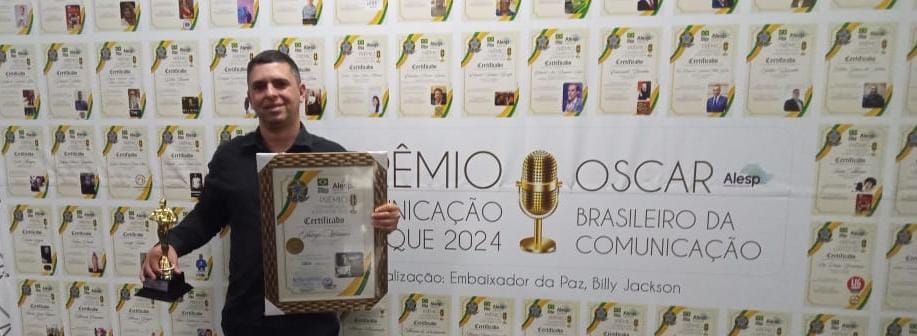 noticia Escritor e poeta Thiago Winner premiado no 