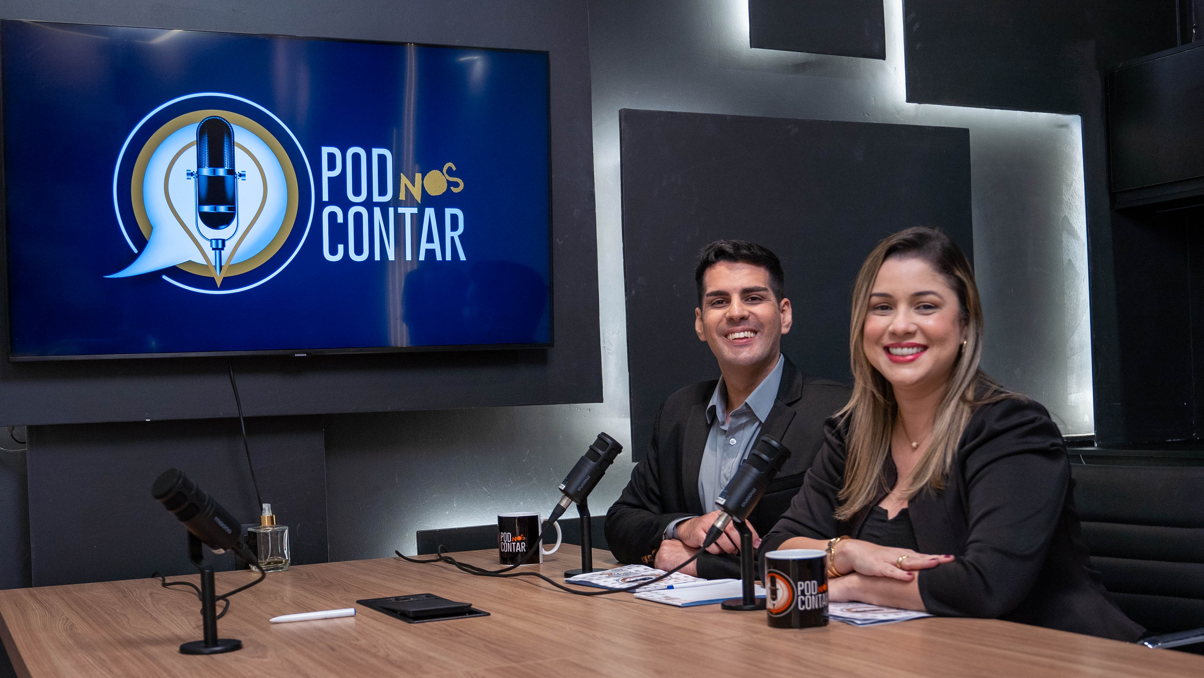 noticia Podnoscontar: os jornalistas, Jordan Vall e Karla Sousa lançam um novo veículo de comunicação