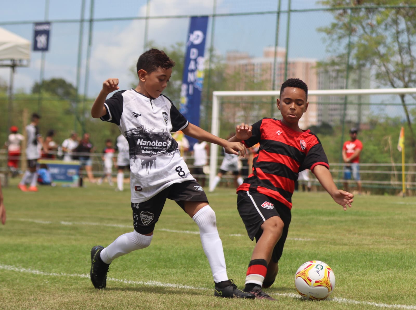 noticia DaniCup atrai mais de 160 times para torneio de futebol infantojuvenil em Salvador