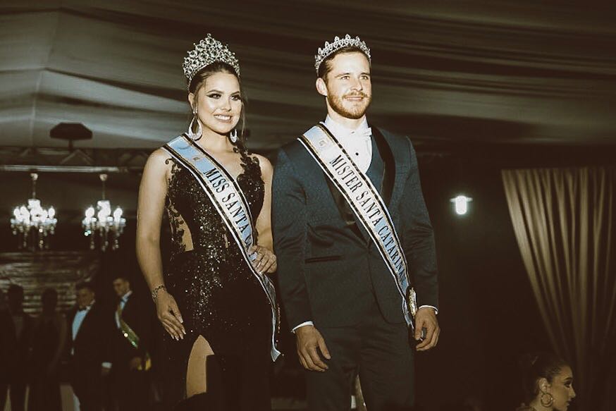 noticia Bruna Vitali e Marcos Tirapelli são eleitos Miss e Mister Santa Catarina 2018